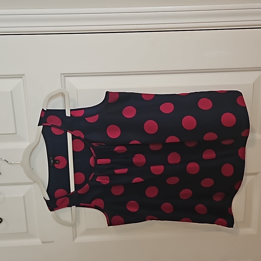 Talbots sleeveless top